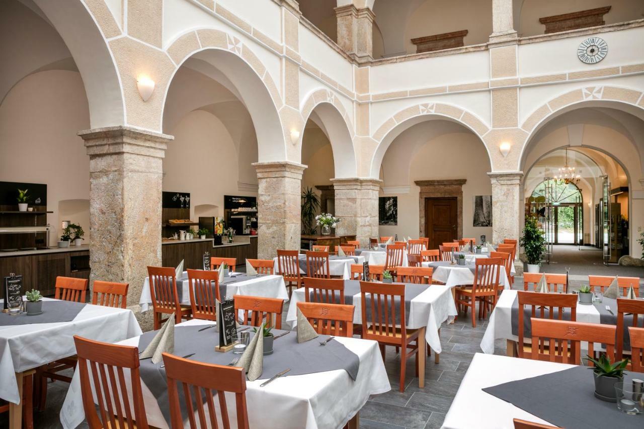 Jufa Hotel Schloss Roethelstein Admont Ngoại thất bức ảnh